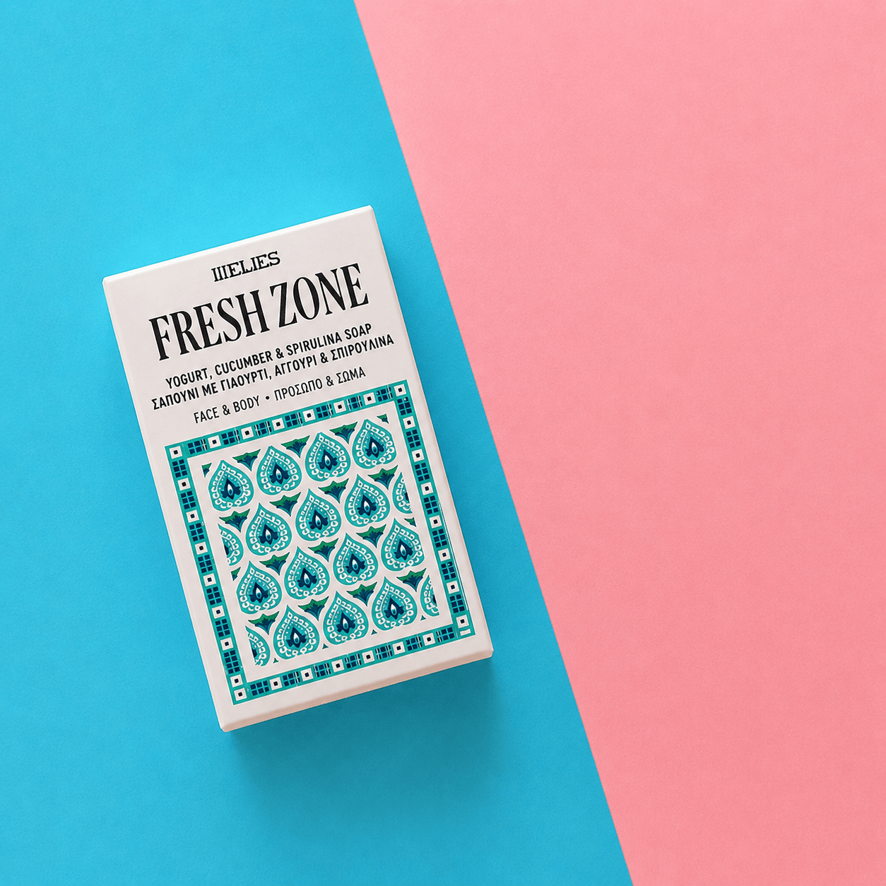 Χειροποίητο σαπούνι Fresh Zone 111Elies με γιαούρτι, αγγούρι, σπιρουλίνα και δυόσμο για πρόσωπο και σώμα, σε ανακυκλώσιμη χάρτινη συσκευασία.