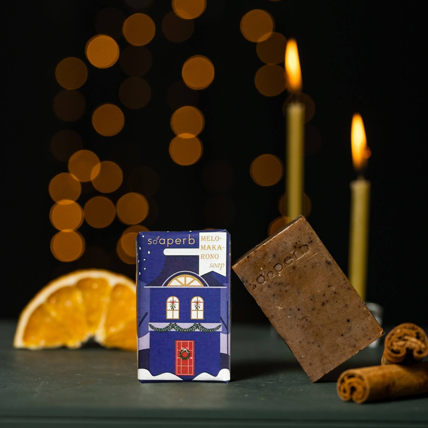 Χειροποίητο σαπούνι "Μελομακάρονο" 50γρ σε μπλε απόχρωση, με μέλι, κανέλα και πορτοκάλι για ενυδάτωση και φροντίδα δέρματος