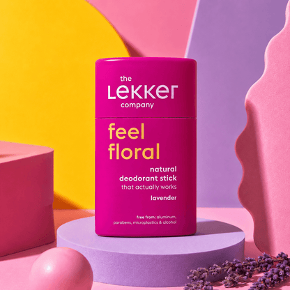 The Lekker Company Feel Floral φυσικό αποσμητικό stick με άρωμα λεβάντα σε eco lifestyle σύνθεση